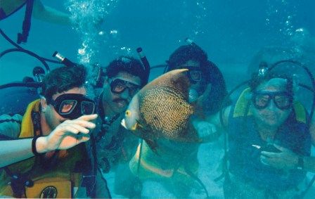 LICEO VICTOR RAFA RENE Y TATO EN COZUMEL