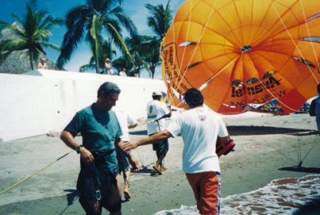 PARACHUTE VALLARTA